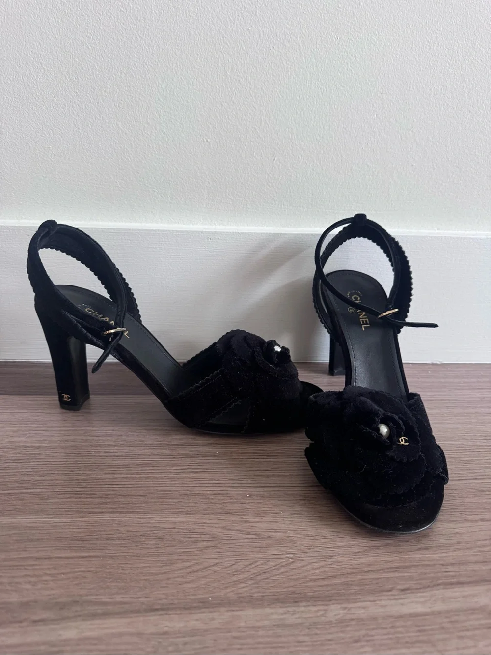 CHANEL Black Camellia Pearl Accent Slingback Heels